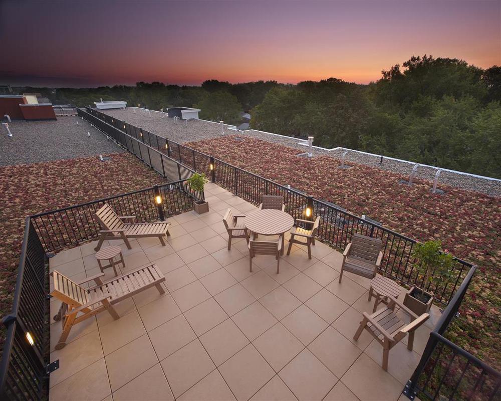 Execustay At York Place Apts Ідайна Ресторан фото